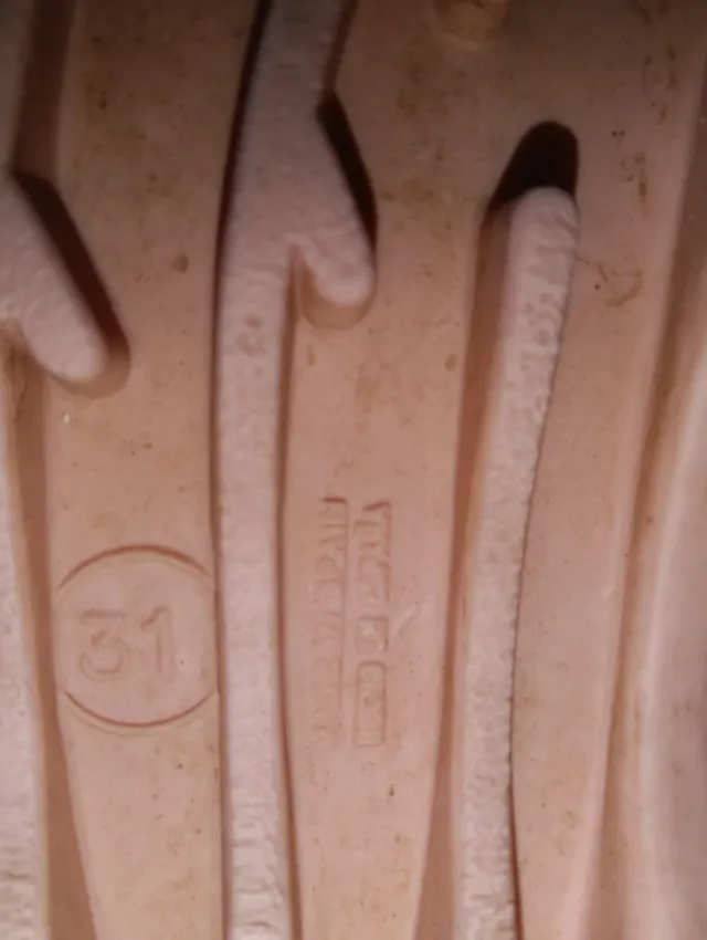 Zuecos piscina Chicco T31