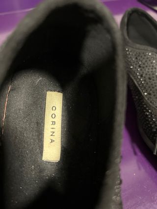 Zapatos Oxford negros con pedrería