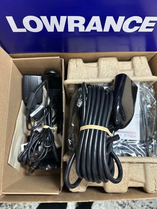 Sonda de pesca Lowrance Eagle 7 nueva!!