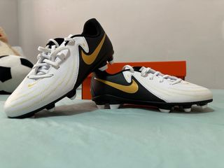 Botas de fútbol Nike Phantom GX II