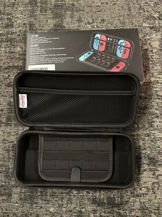 Custodia rigida HeysTop per Nintendo Switch