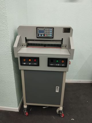 Guillotina Profesional Programable