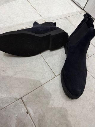 Stivali classici in camoscio blu