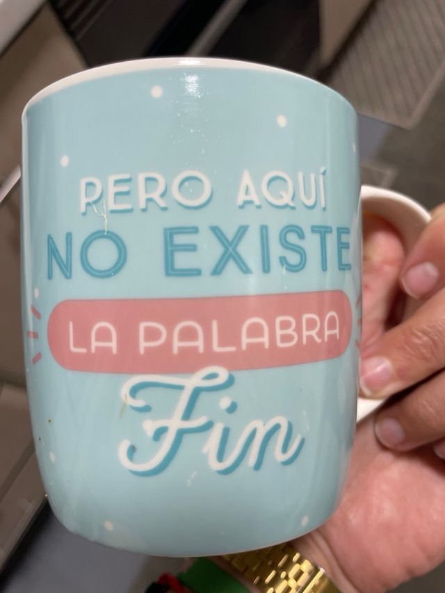 Tazza «Ma non esiste una cosa come la parola End Here»