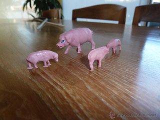 Figuras de cerdos para Belén o casa de muñecas