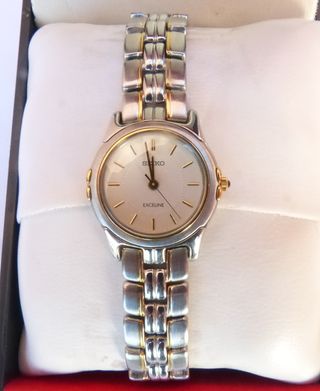 Reloj Seiko Exceline bicolor mujer