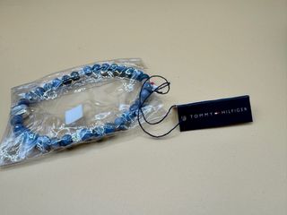 Pulsera cuentas Tommy Hilfiger azul y plata