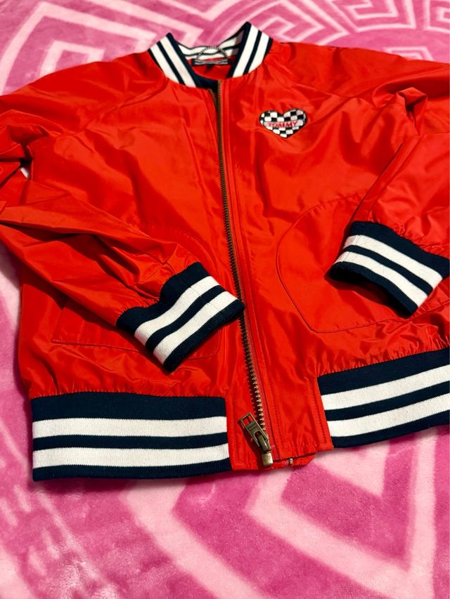 Chaqueta Tommy Hilfiger Roja Corazón