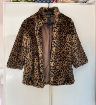 Chaqueta pelo leopardo