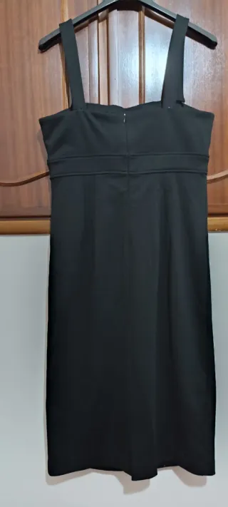 Abito midi con spalline rimovibili