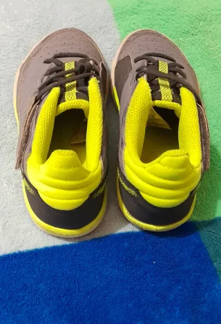 Zapatillas de fútbol para niño