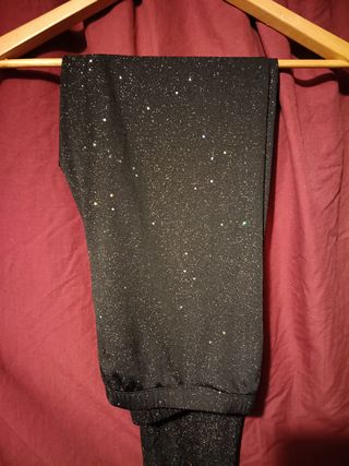 Top negro lentejuelas y encaje