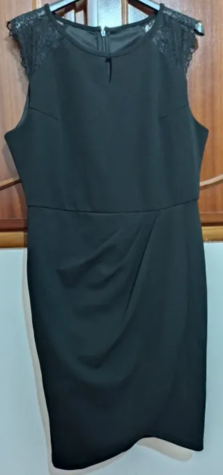 Abito corto a portafoglio nero