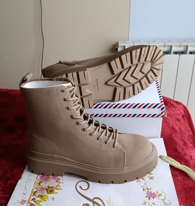 Botas Topo Nuevas Talla 40