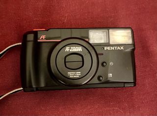 Máquina Fotográfica Pentax ZOOM 70-S