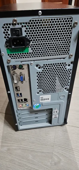 Ordenador i5 4GB RAM SSD 240GB