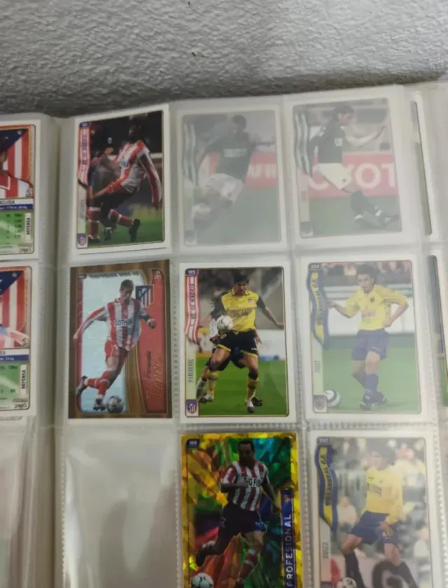 Álbun Liga 2005 INCLUYE SERGIO RAMOS N°144