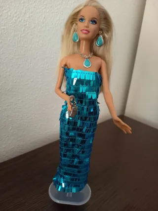 Barbie Vestido Fiesta Azul Lentejuelas
