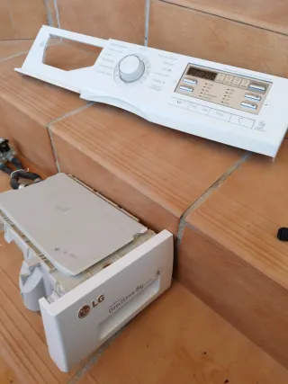 Lavadora LG 8kg Direct Drive(Solo parte electrica)