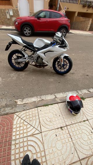 Aprilia RS 50 Blanca