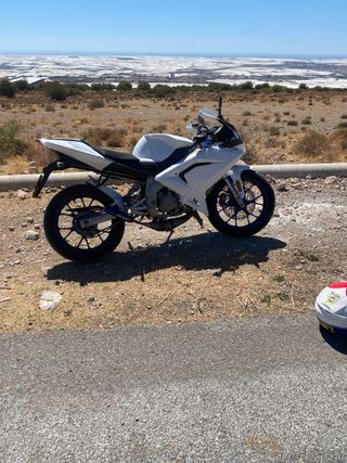 Aprilia RS 50 Blanca