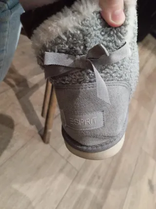 Botas UGG grises de borreguito