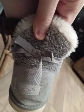 Botas UGG grises de borreguito