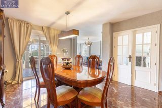 Chalet en venta en Zubia (La)