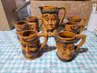 Juego 7 jarras barro vidriado vintage caras