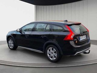 Volvo V60 Cross Country D3 Momentum Auto 110 kW (150 CV)