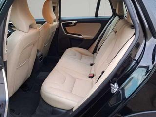 Volvo V60 Cross Country D3 Momentum Auto 110 kW (150 CV)