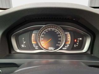 Volvo V60 Cross Country D3 Momentum Auto 110 kW (150 CV)