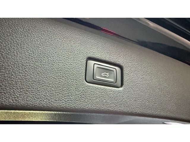 Audi Q8 S Line 55 TFSI quattro 250 kW (340 CV) tiptronic