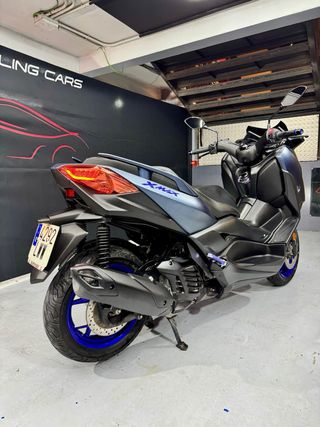Yamaha XMAX 125cc