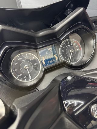 Yamaha XMAX 125cc