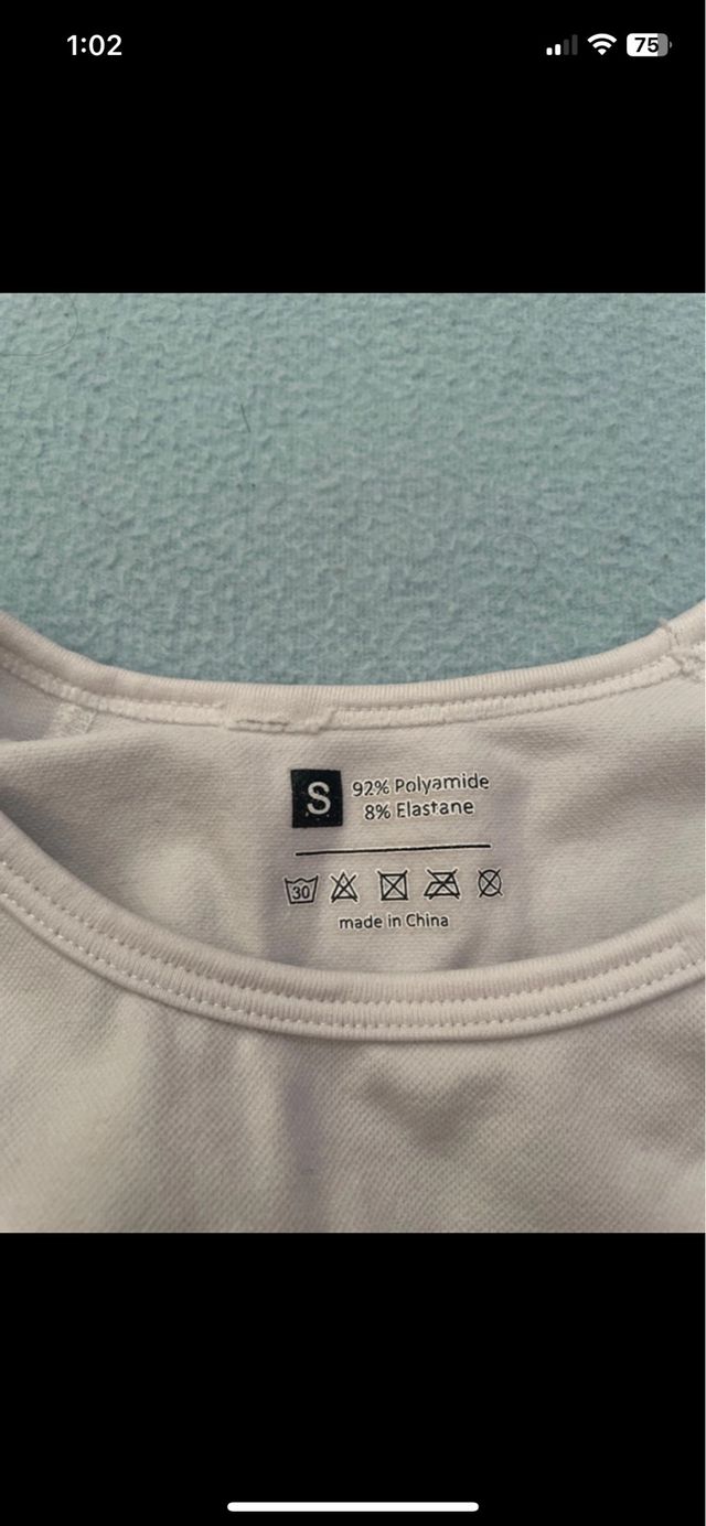 Camiseta deportiva blanca