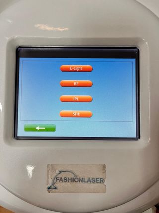Máquina profesional de Fotodepilación IPL y SHR