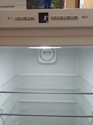 NEVERA MIELÉ A++ KFN29132 DWS SEGUNDAMANO