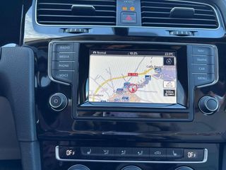 Volkswagen Golf 1.6 TDI 105cv BMT DSG Sport