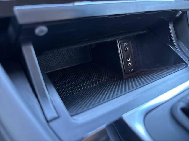 Volkswagen Golf 1.6 TDI 105cv BMT DSG Sport