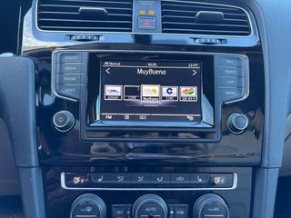 Volkswagen Golf 1.6 TDI 105cv BMT DSG Sport