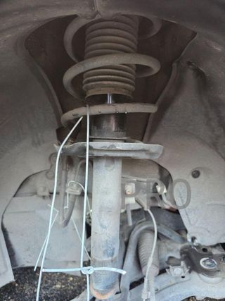 AMORTIGUADOR DELANTERO IZQUIERDO MAZDA 3 BERLINA (BP)