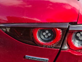 PILOTO TRASERO DERECHO INTERIOR MAZDA 3 BERLINA (BP)