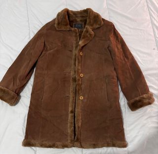 Chaqueta de cuero marrón