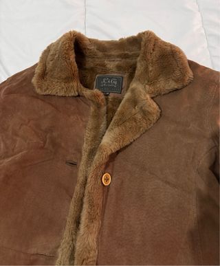 Chaqueta de cuero marrón