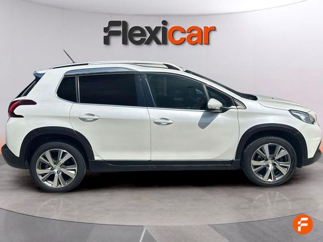 Peugeot 2008 Allure PureTech 110 S&S 6 Vel. MAN
