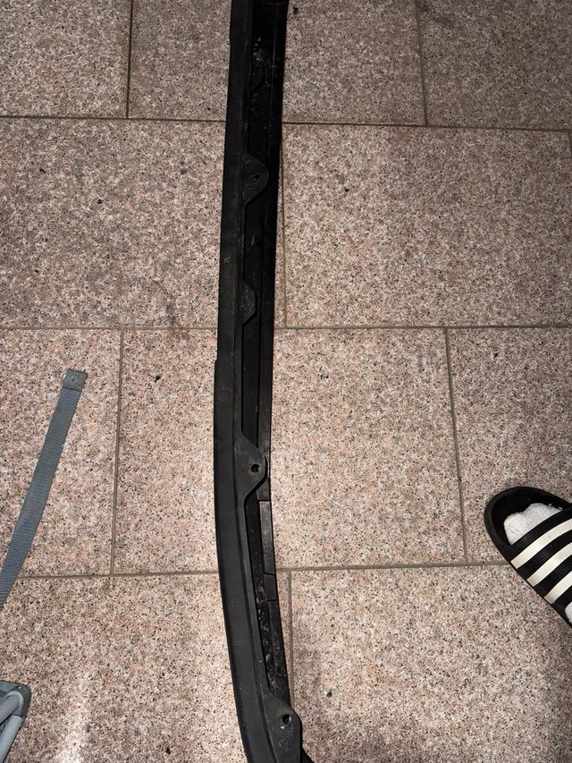 Defensa Peugeot 205 casi reparada