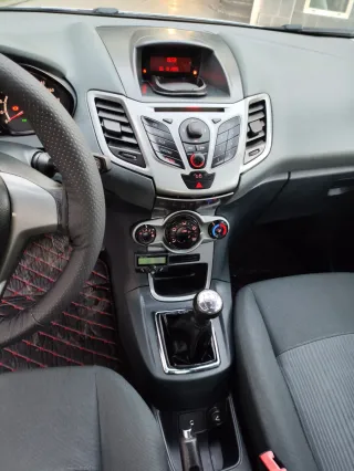 Ford Fiesta 2011 TDCI Titanium