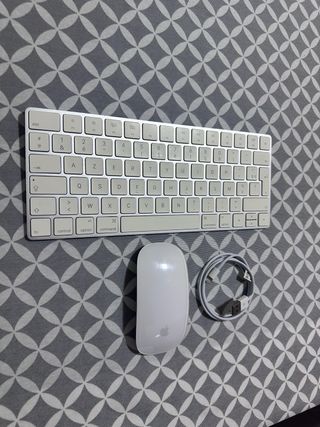 Lote Teclado y Ratón Apple Magic 2ª Gen AZERTY
