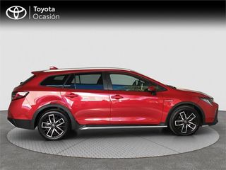 TOYOTA Corolla 5P TREK 180H e-CVT